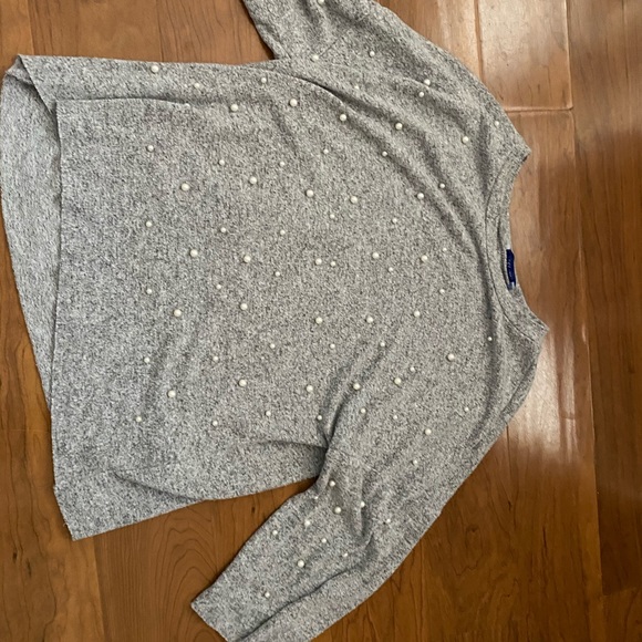 Zara knit grey top with white pearls - Picture 5 of 7